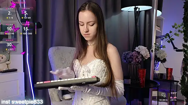 Anal Girl  online show from 8, 4, 2026