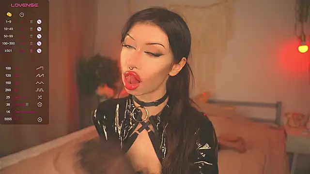 Devilsss toy online show from 21, 9, 2025