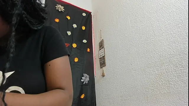 DeisyHarper online show from 15, 4, 2026