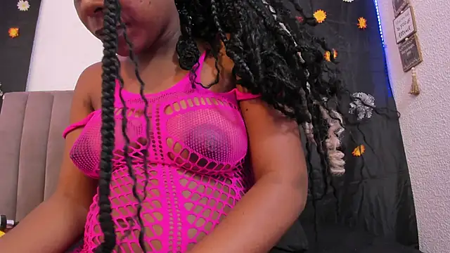 DeisyHarper online show from 28, 4, 2026