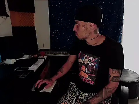 patrik tattoo  online show from 30, 12, 2024