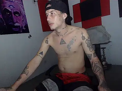 Snapshot of patrik_tattoo_ chatting on 8, 6, 2026 patrik tattoo online show from 8, 6, 2026