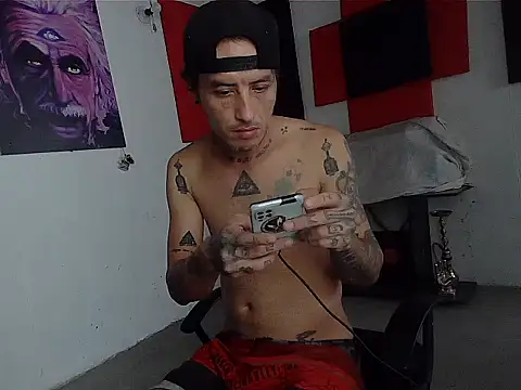 Snapshot of patrik_tattoo_ chatting on 8, 6, 2026 patrik tattoo online show from 8, 6, 2026