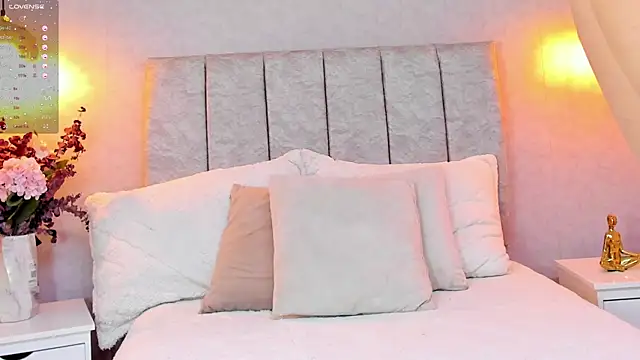 tutu milf online show from 5, 3, 2025