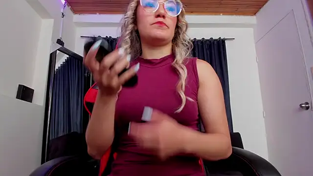 Snapshot of Keyth_clement chatting on 14, 11, 2025 Keyth clement online show from 14, 11, 2025