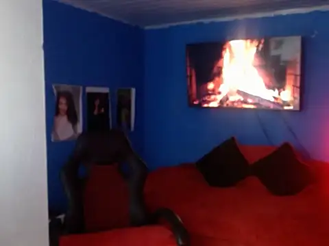 Snapshot of bellacrespalatina chatting on 28, 11, 2025 bellacrespalatina online show from 28, 11, 2025