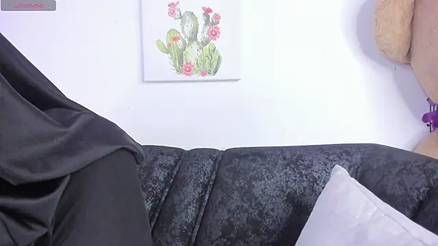 zulema parvin online show from 23, 4, 2026