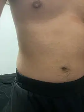 YU-KI00 online show from 15, 11, 2025