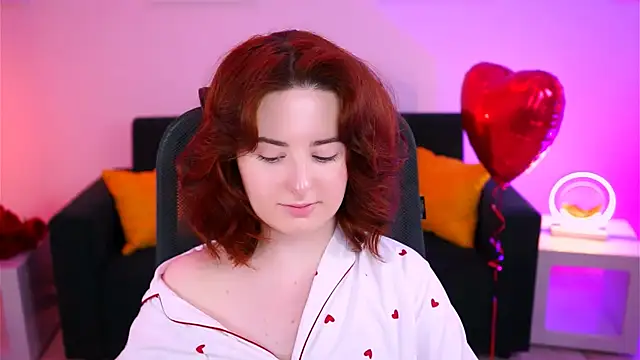 AnnTerry  online show from 14, 2, 2025