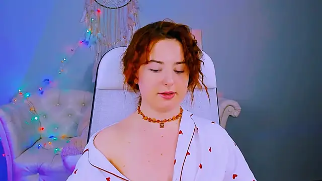 AnnTerry  online show from 25, 2, 2025