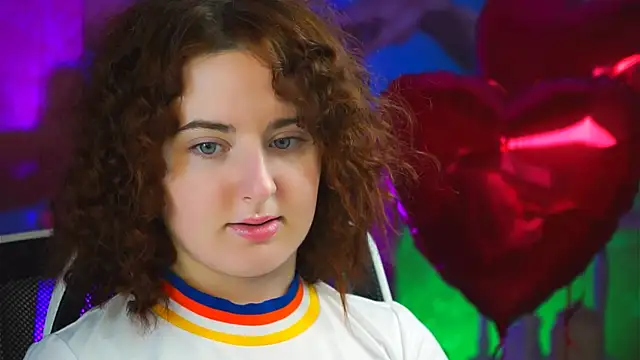 AnnTerry  online show from 27, 2, 2025