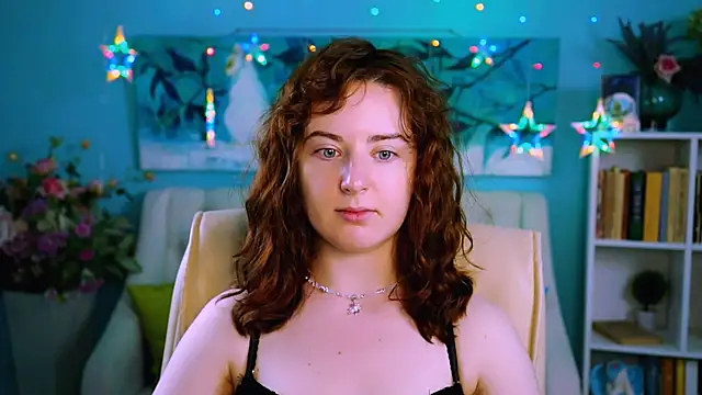 AnnTerry  online show from 13, 9, 2025