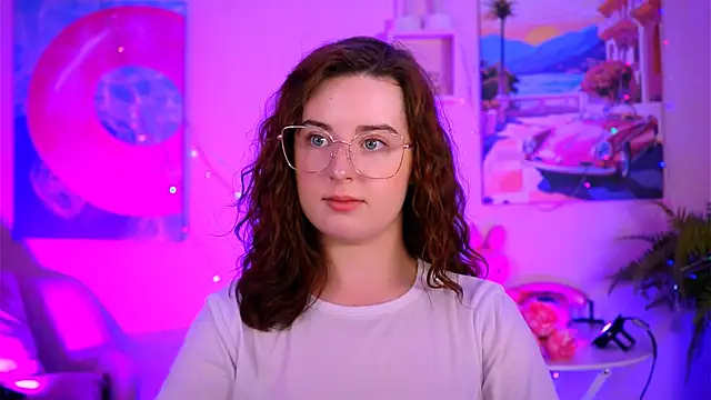 AnnTerry  online show from 7, 10, 2025