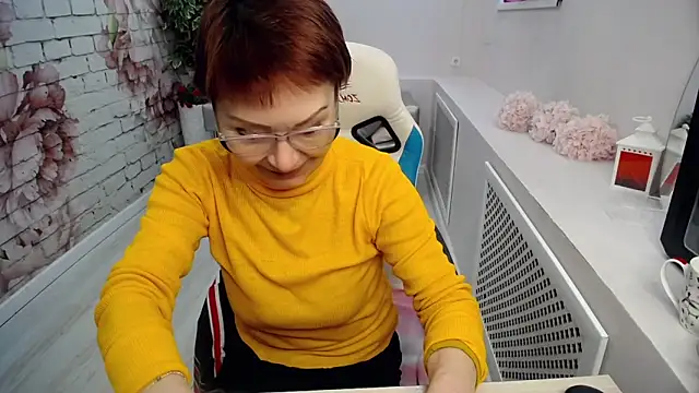 Snapshot of Cutie_Asya chatting on 2, 3, 2026 Cutie Asya online show from 2, 3, 2026