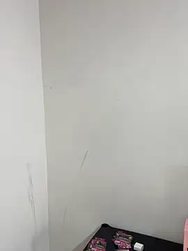 emilie xx  online show from 2, 10, 2025