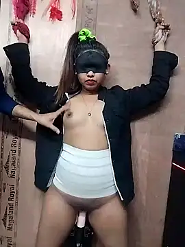 Snapshot of priya-D chatting on 2, 2, 2025 priya-D online show from 2, 2, 2025