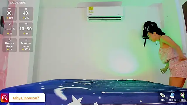 TabyJhonson online show from 31, 1, 2025