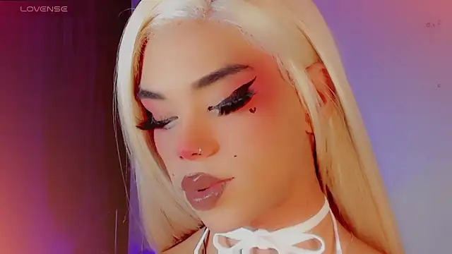 DanniLee  online show from 19, 12, 2025