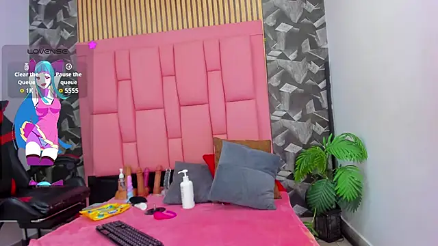 Brithanyslim online show from 27, 4, 2026