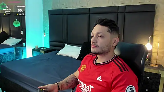 Snapshot of JossAckland chatting on 16, 1, 2025 JossAckland online show from 16, 1, 2025