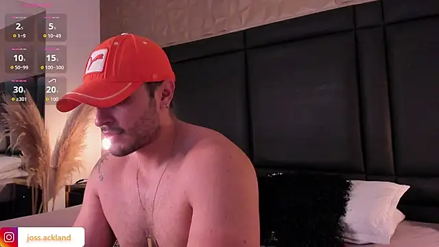 Snapshot of JossAckland chatting on 26, 11, 2025 JossAckland online show from 26, 11, 2025