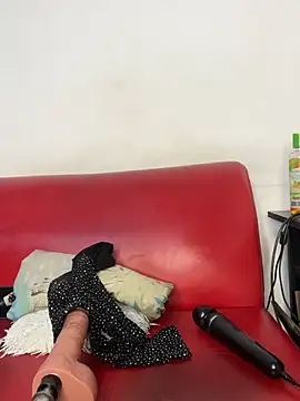 chiquimaturesexy online show from 25, 7, 2026