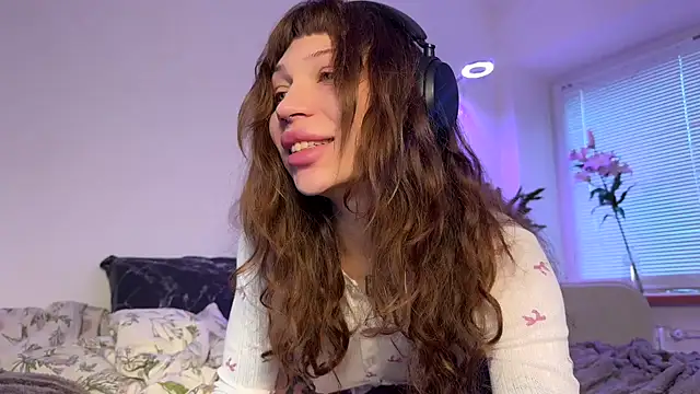 PaulaPratt online show from 3, 12, 2025