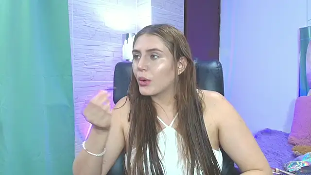 Snapshot of dakota_Robbins_ chatting on 27, 9, 2025 dakota Robbins online show from 27, 9, 2025