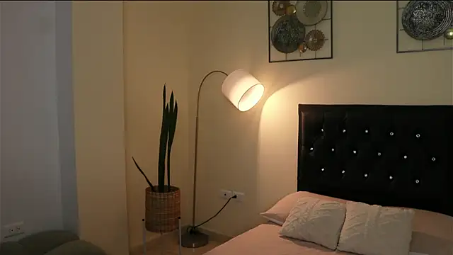 paauly online show from 23, 4, 2026