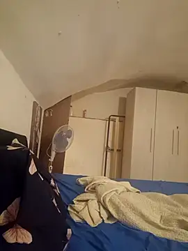 perla97 online show from 8, 12, 2024