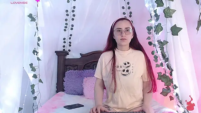 Snapshot of centaurigirl chatting on 10, 3, 2025 centaurigirl online show from 10, 3, 2025