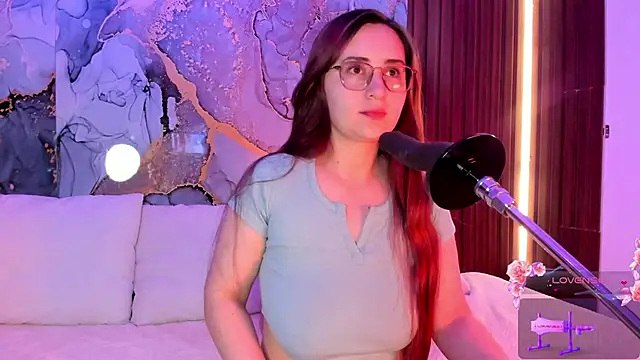 Snapshot of centaurigirl chatting on 19, 9, 2025 centaurigirl online show from 19, 9, 2025