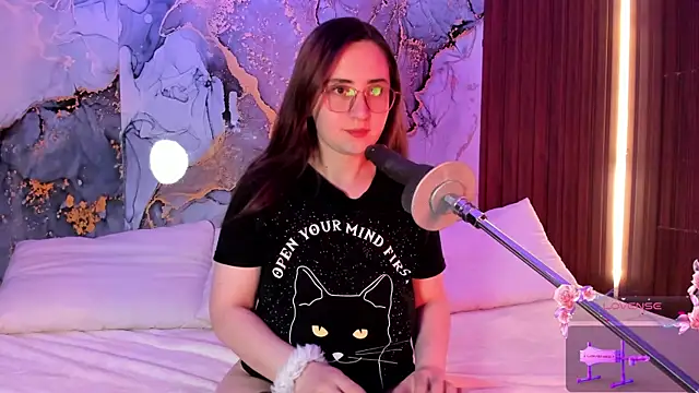 Snapshot of centaurigirl chatting on 27, 9, 2025 centaurigirl online show from 27, 9, 2025