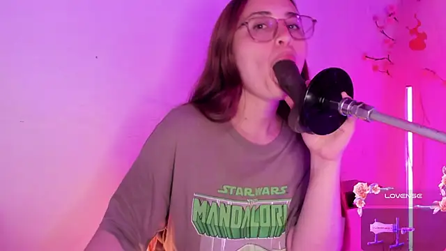 Snapshot of centaurigirl chatting on 30, 9, 2025 centaurigirl online show from 30, 9, 2025