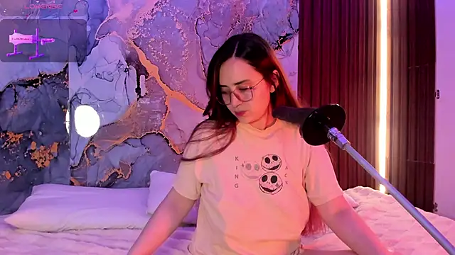 Snapshot of centaurigirl chatting on 8, 10, 2025 centaurigirl online show from 8, 10, 2025