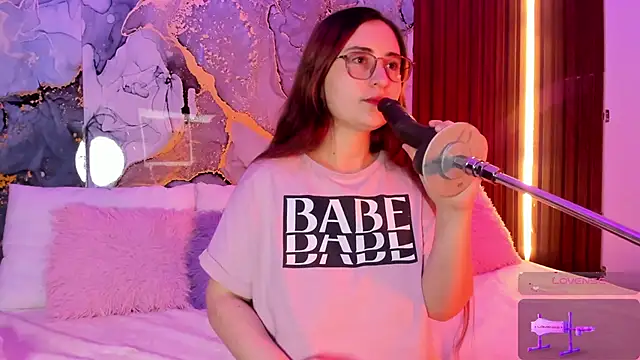 Snapshot of centaurigirl chatting on 27, 10, 2025 centaurigirl online show from 27, 10, 2025