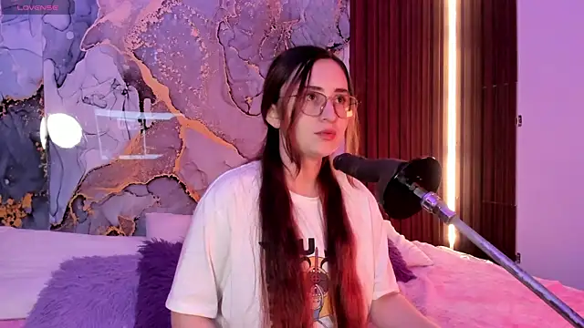 Snapshot of centaurigirl chatting on 21, 11, 2025 centaurigirl online show from 21, 11, 2025