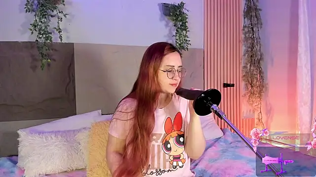 centaurigirl online show from 21, 3, 2026