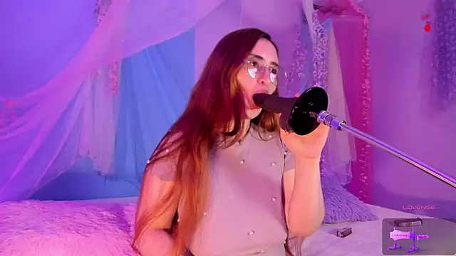 centaurigirl online show from 26, 4, 2026