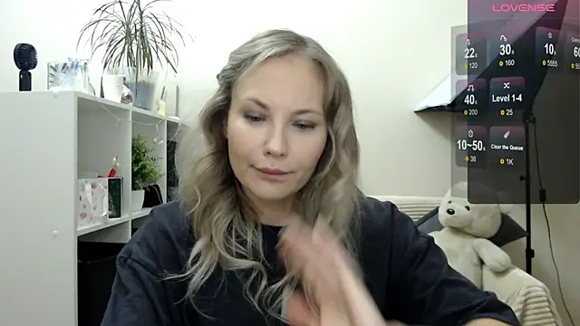 Sunny bunny6 online show from 26, 11, 2025