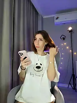  Moriko  online show from 19, 1, 2025