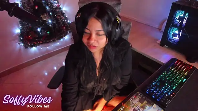 Snapshot of soffyvibes- chatting on 21, 12, 2024 soffyvibes- online show from 21, 12, 2024