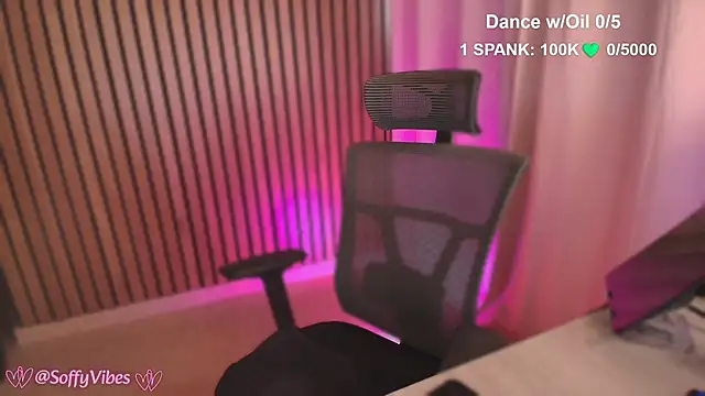 Snapshot of soffyvibes- chatting on 2, 11, 2025 soffyvibes- online show from 2, 11, 2025