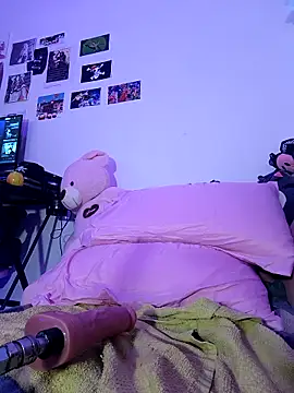 Lisacasandra online show from 1, 11, 2025