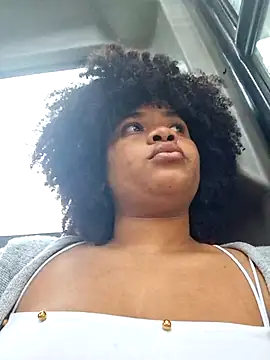 Snapshot of DANIELA_MICHEL chatting on 14, 2, 2025 DANIELA MICHEL online show from 14, 2, 2025