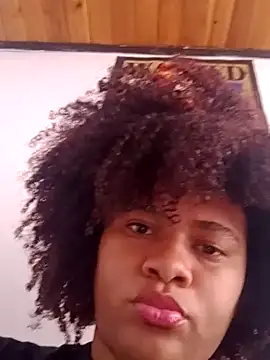 Snapshot of DANIELA_MICHEL chatting on 21, 2, 2025 DANIELA MICHEL online show from 21, 2, 2025