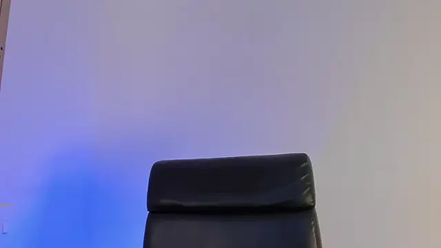 Snapshot of sarah_pierce chatting on 13, 9, 2025 sarah pierce online show from 13, 9, 2025