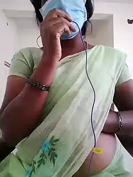 Snapshot of Preethytamilsexy chatting on 2, 3, 2026 Preethytamilsexy online show from 2, 3, 2026