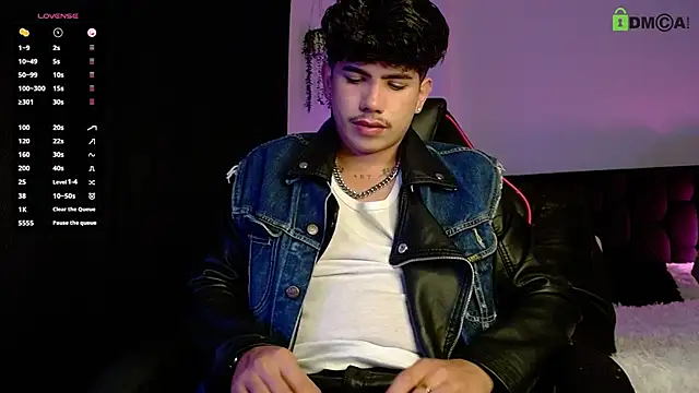 LyleBennett  online show from 9, 9, 2025