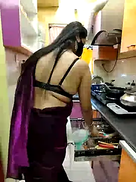 Sexy Baby-Doll online show from 16, 2, 2026